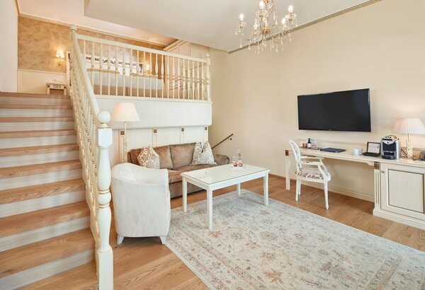 Luxurious lakeside hotel Salzburg region, Austria