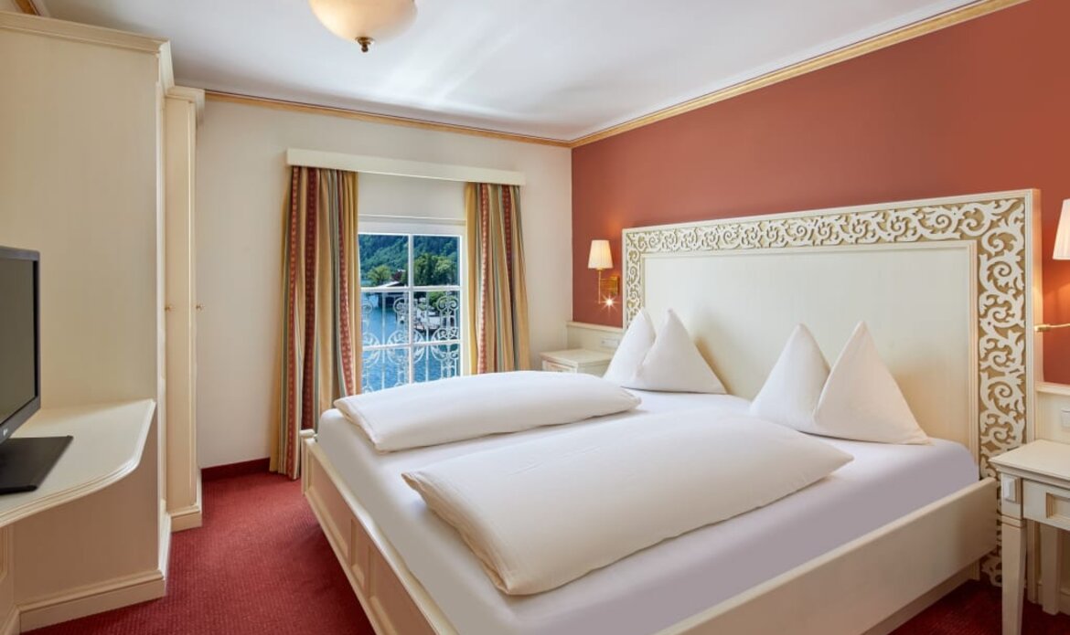 Suite in Zell am See with balcony and lake-view, Salzburg