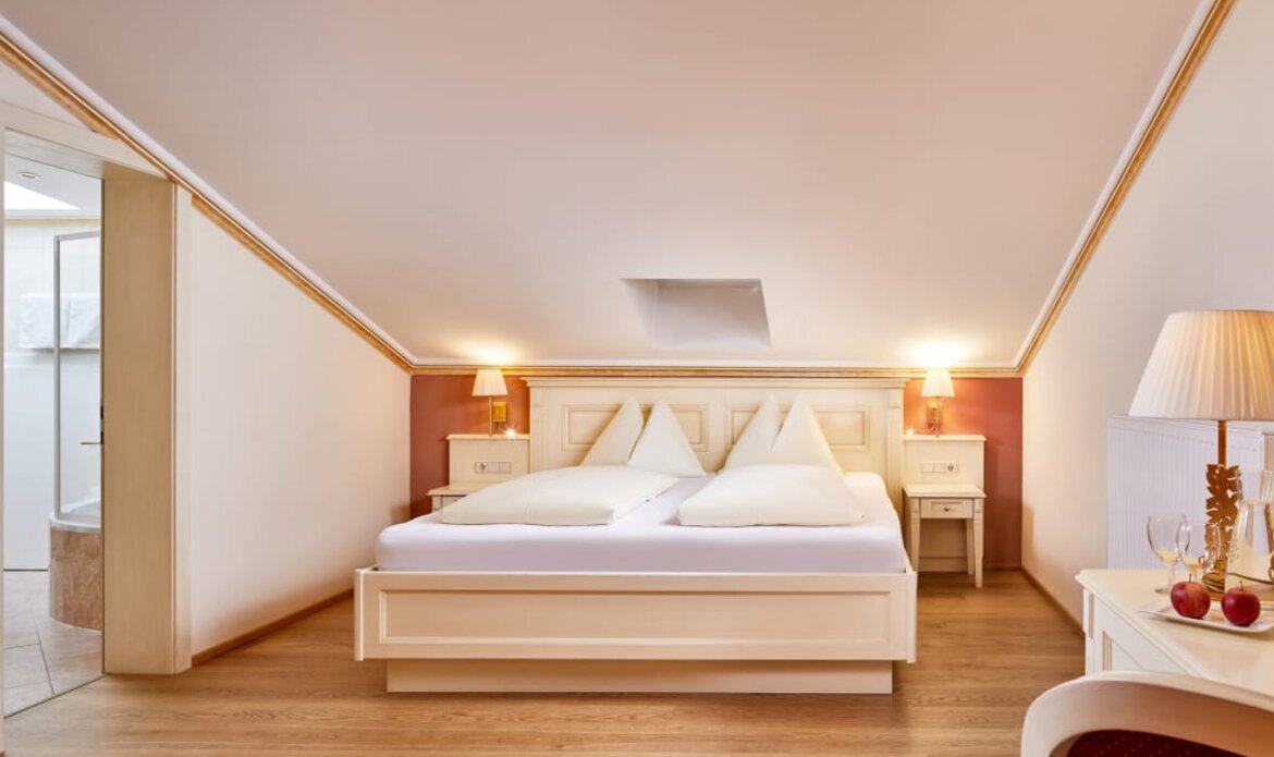 Komfortables Zimmer in Zell am See mit Seeblick, Salzburg