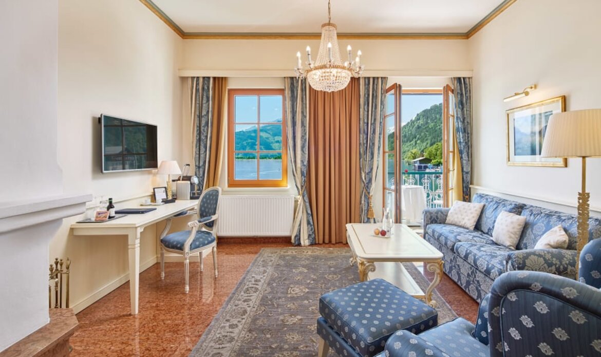 Luxurious lakeside hotel Salzburg region, Austria