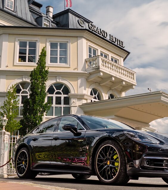 Classic Car & Sports Car Holidays in Austria
