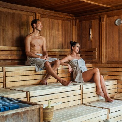 Pärchen in der Grandspa Sauna